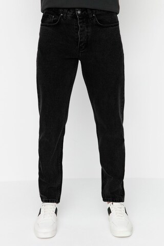 Trendyol - regular Vaquero en negro: frente