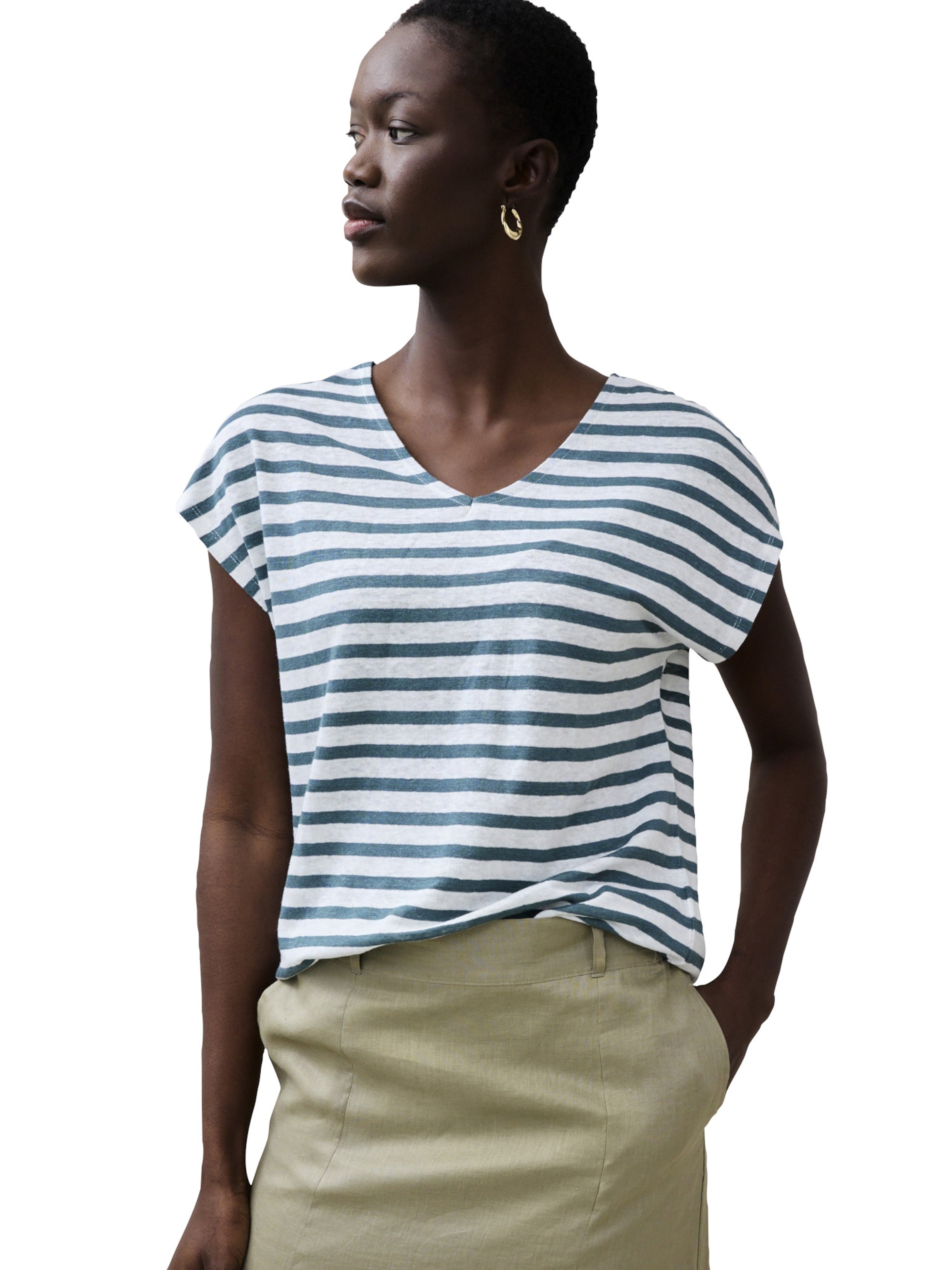bonprix Shirt in Groen: voorkant