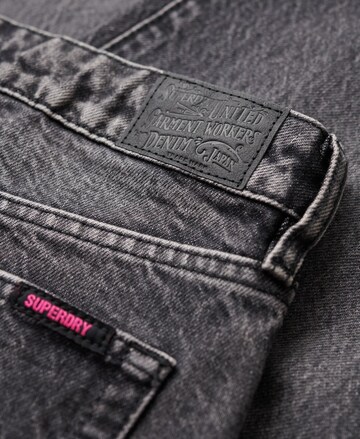 Superdry Loosefit Jeans in Grijs