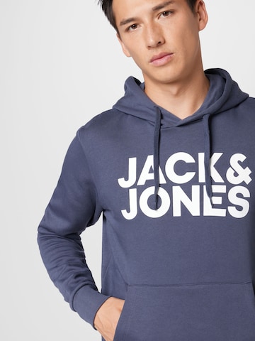 JACK & JONES Sweatshirt in Blauw