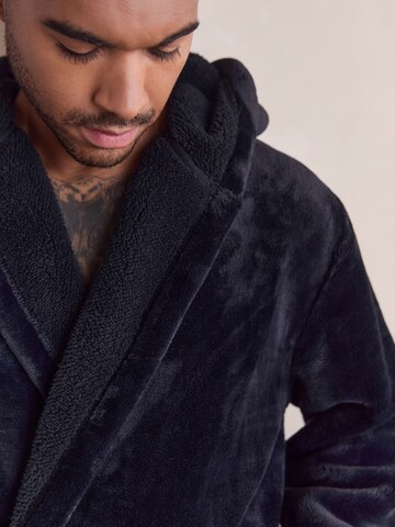 Next - Roupão comprido em preto