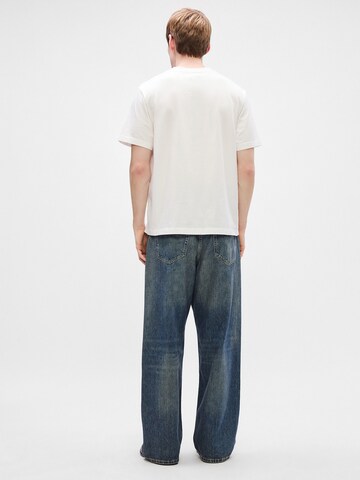 T-Shirt '20S' Calvin Klein Jeans en blanc : derrière