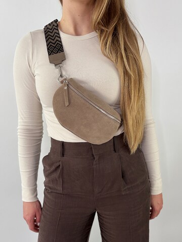 lePelou Gürteltasche 'NOA small' in Grau