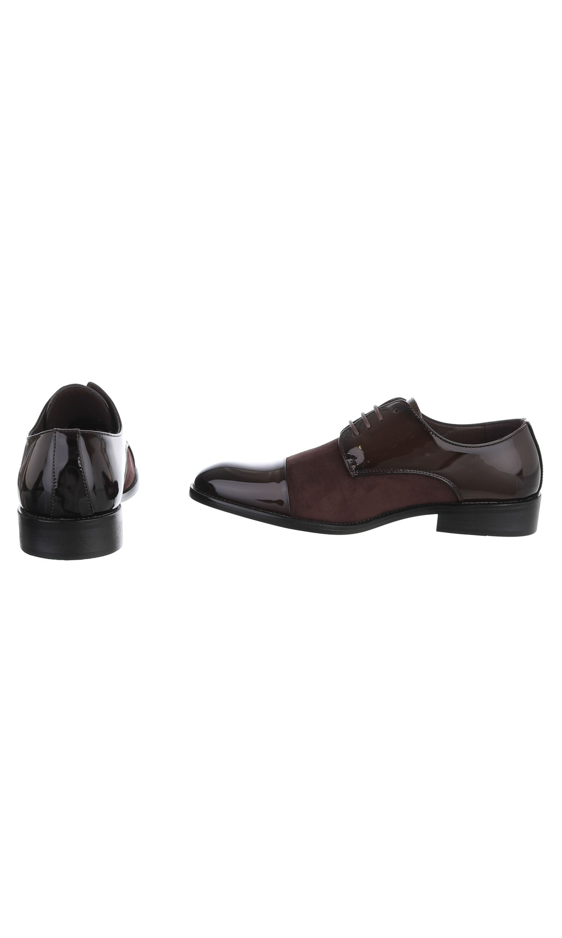 CoolWalk Lace-Up Shoes in Brown