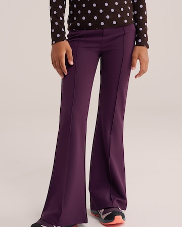 WE Fashion Flared Leggings in Lila