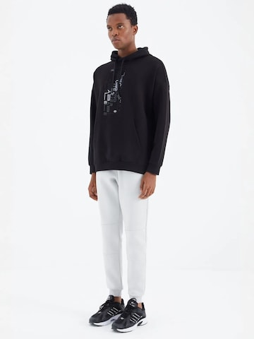 Regular Pantalon de sport Tommy Life en blanc