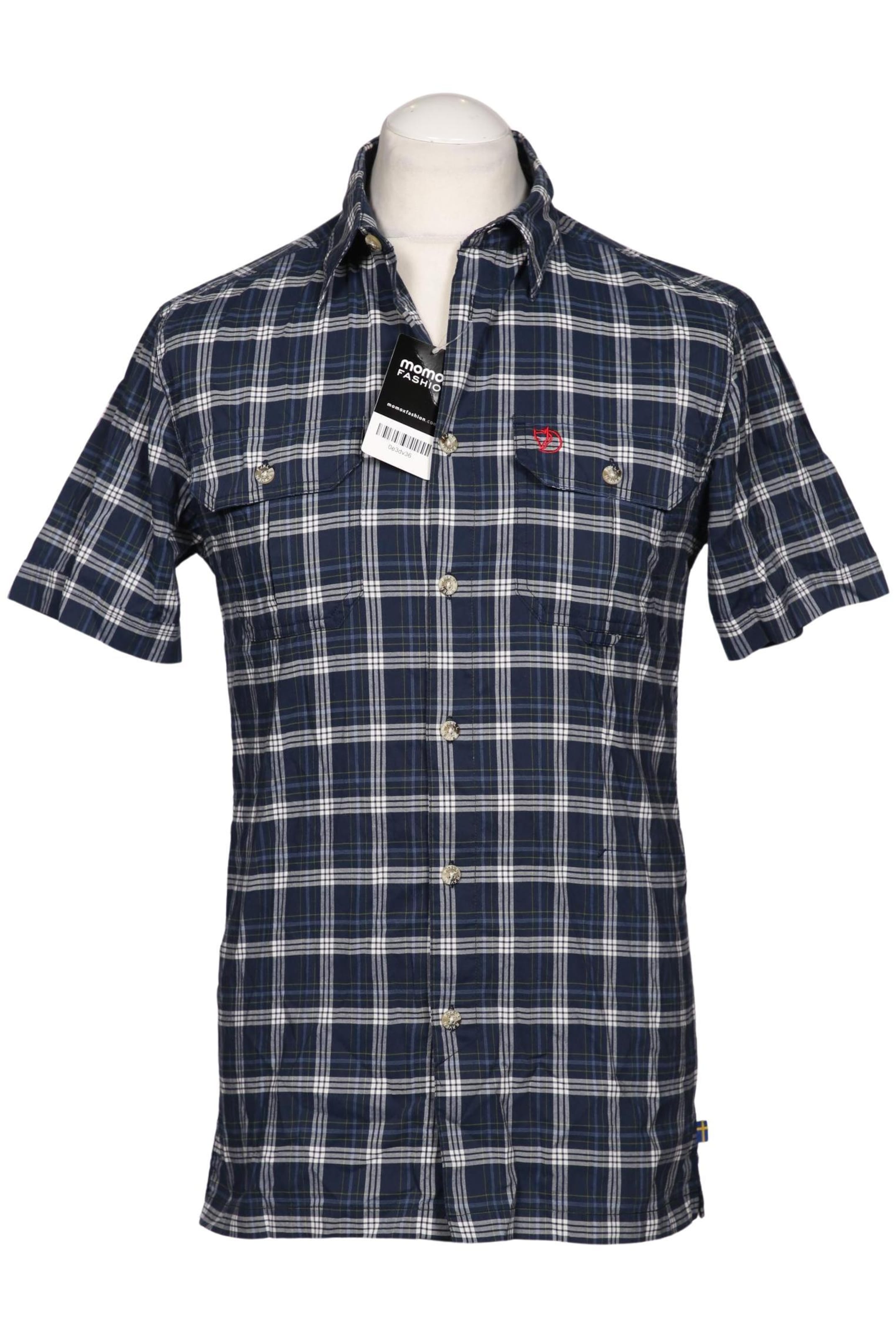 Fjällräven Button Up Shirt in M in Blue: front