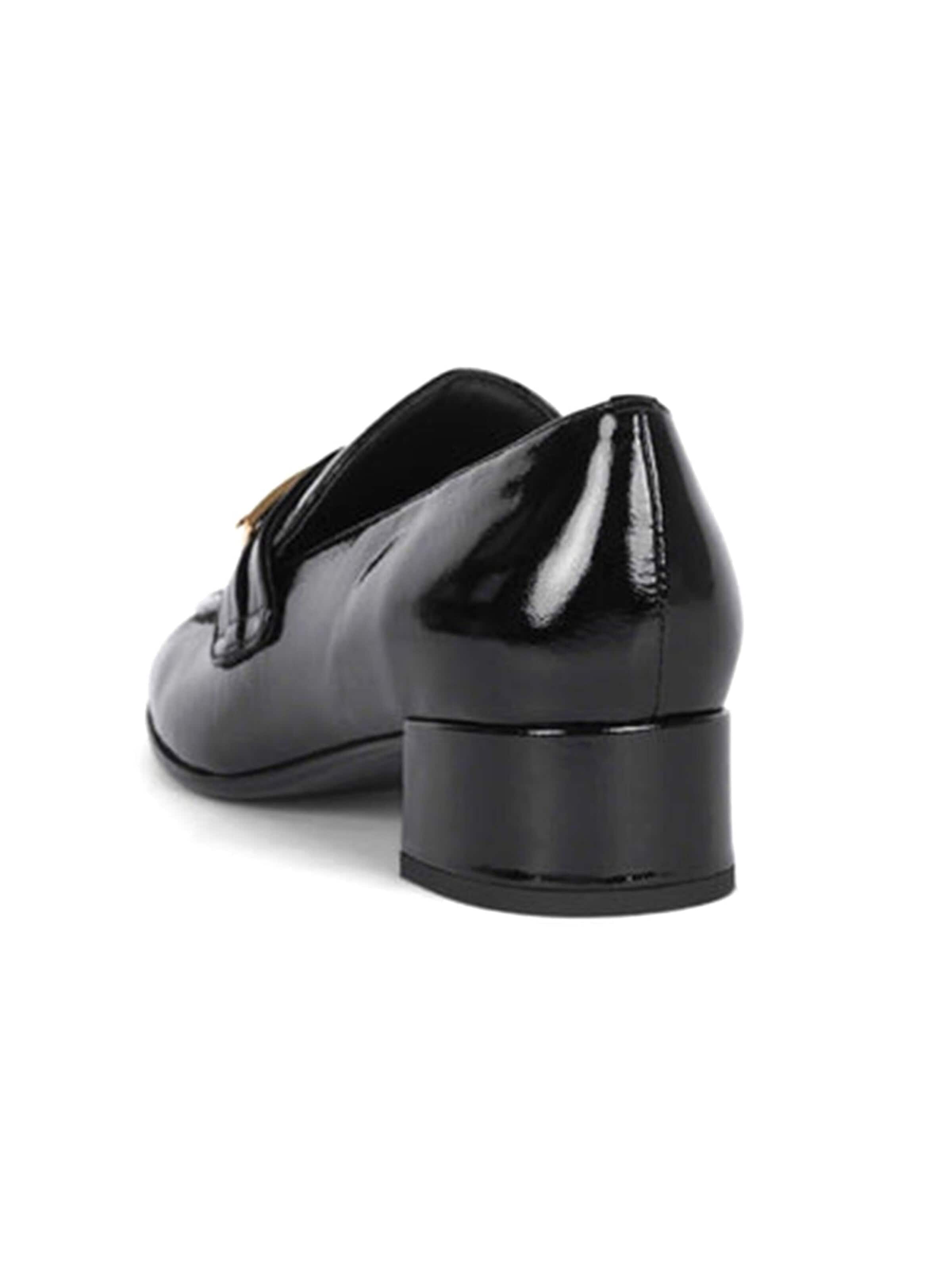 Jeffrey Campbell Mokasyny 'BOOK-SMART BLACK CRINKLE PATENT' w kolorze czarny