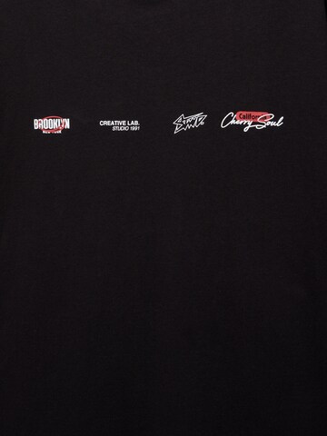 Pull&Bear T-Shirt 'STWD' in Schwarz