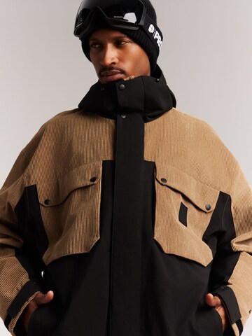 PROTEST Sportjas 'PRTDalwood' in Beige