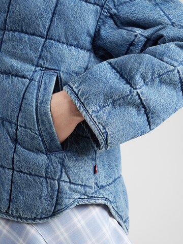 LEVI'S ® Φθινοπωρινό και ανοιξιάτικο μπουφάν σε μπλε
