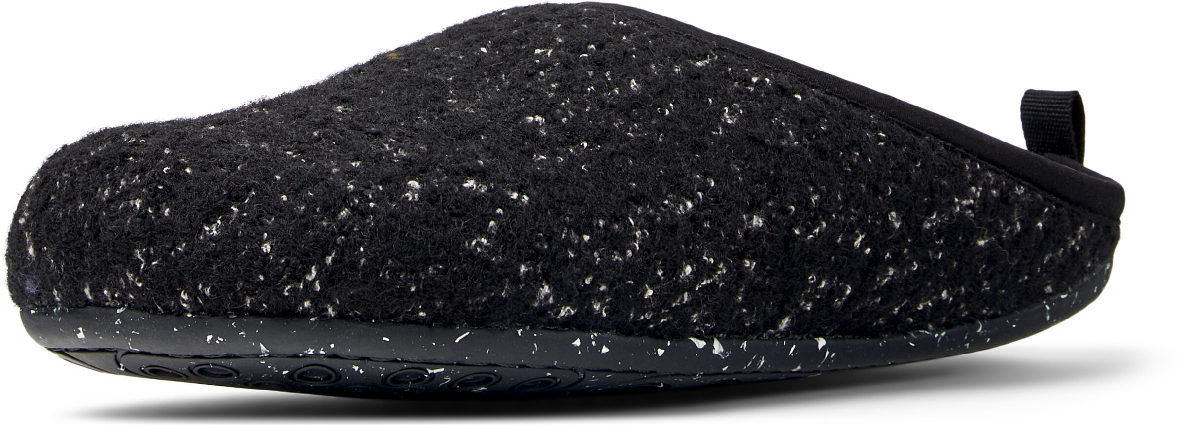 Pantoufle 'Wabi' CAMPER en noir : devant