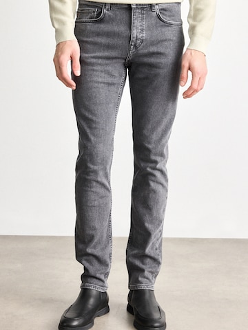 BOSS - Slimfit Vaquero 'DELAWARE' en gris: frente
