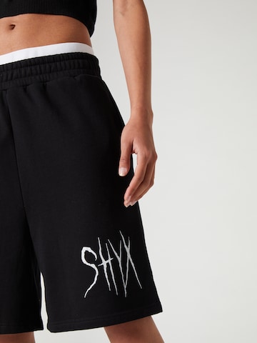 SHYX - Loosefit Calças 'Lexa' em preto