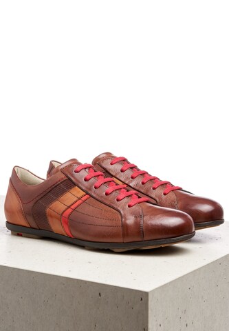 LLOYD Sneakers laag 'BENSON' in Bruin