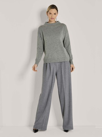 Pull-over MADELEINE en gris : devant
