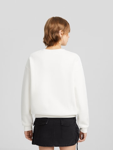 Bershka Sweatshirt i hvid