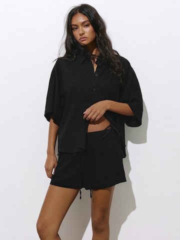 Pull&Bear Normální Kalhoty – černá