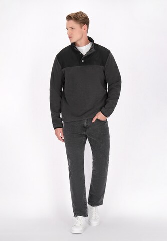Pullover di Schmuddelwedda in grigio