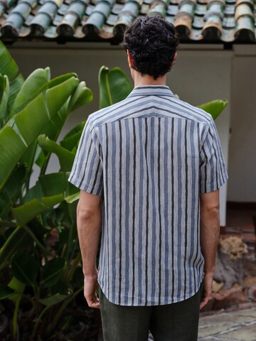 Next Regular Fit Hemd in Blau
