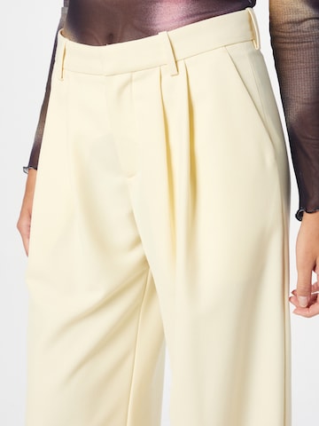 Won Hundred Wide leg Pleat-Front Pants 'Camille' in Beige