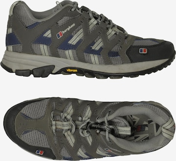 Berghaus Sneaker 40 in Grau: Vorderseite
