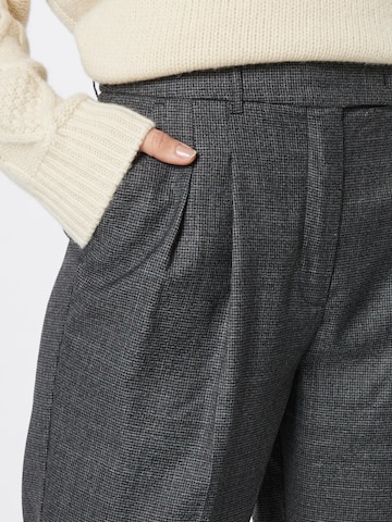 Designers Remix - regular Pantalón plisado 'Oxford' en gris