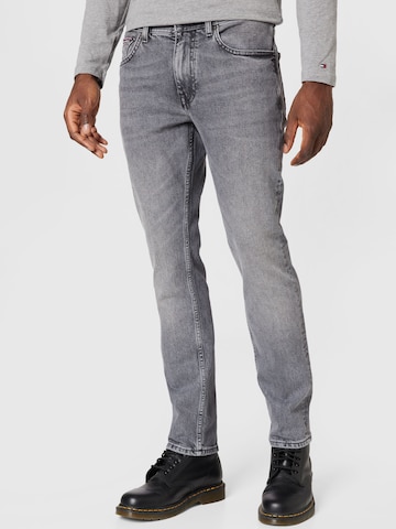 TOMMY HILFIGER Regular Jeans 'Denton' in Grey: front