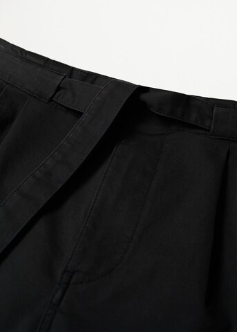 MANGO Regular Pleat-Front Pants in Black