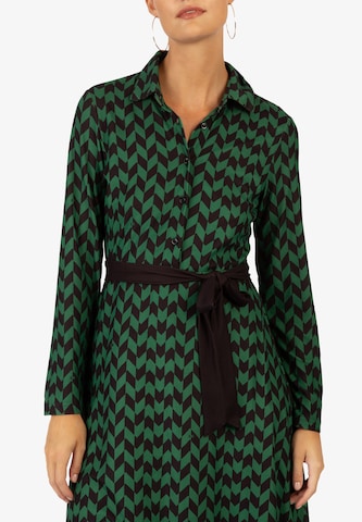 Rochie tip bluză de la APART pe verde