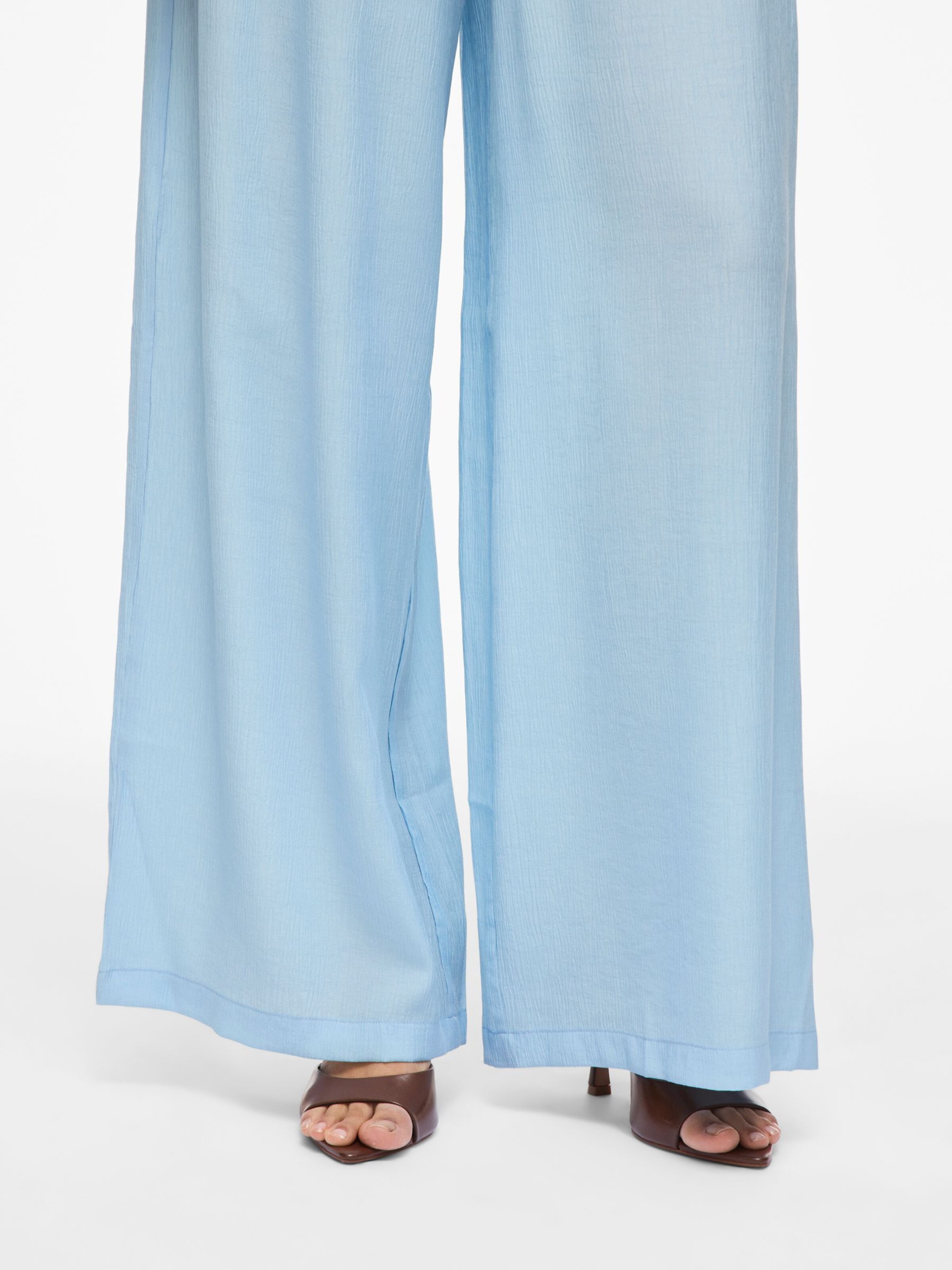VILA - Pierna ancha Pantalón en azul