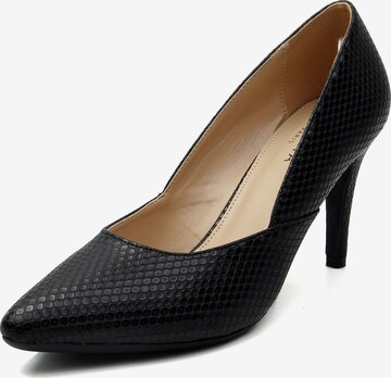 Celena Официални дамски обувки 'Carlotta' в черно