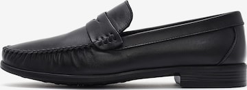 Derimod - Mocasines en negro: frente
