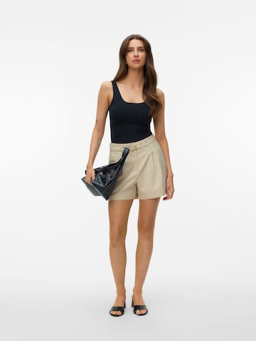 VERO MODA Regular Pleat-Front Pants 'VMKYLIE' in Grey: front