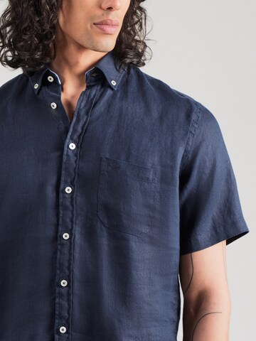 Coupe regular Chemise FYNCH-HATTON en bleu