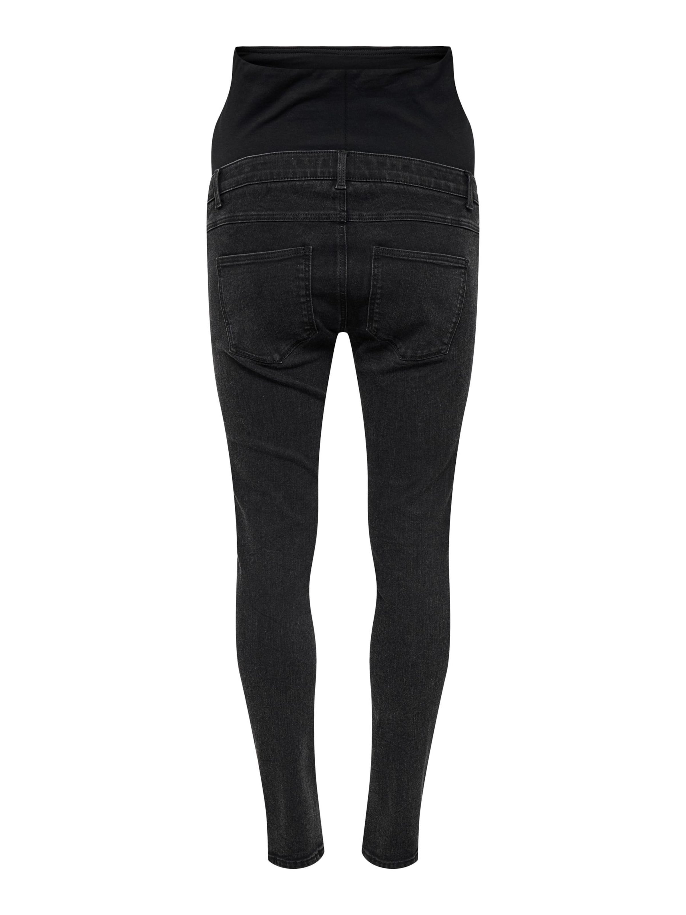 Only Maternity Skinny Jeans in Black
