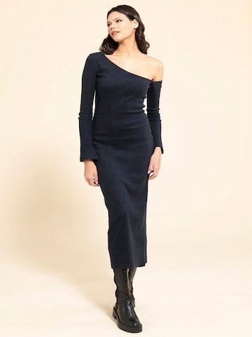 For You Moda Jurk in Blauw: voorkant