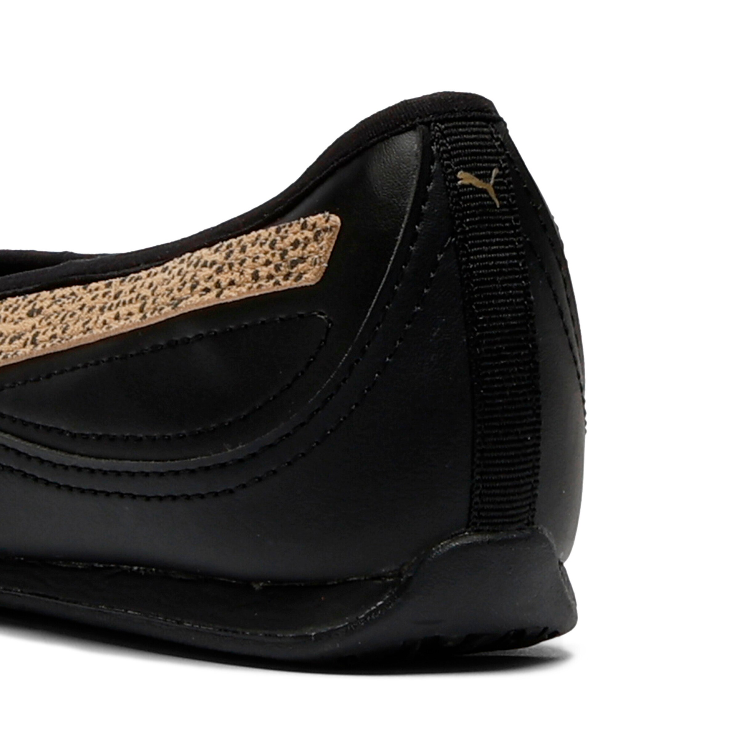 PUMA Ballerina in Schwarz