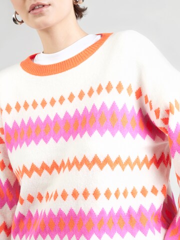 Grace Свитер в Белый