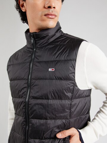 Tommy Jeans Vesta – černá