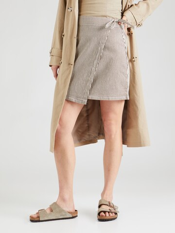 OBJECT Rok 'SOLA' in Beige: voorkant