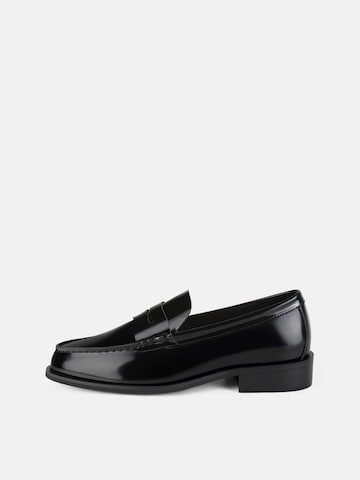 L37 HANDMADE SHOES - Zapatillas 'TO MAKE IT EASIER' en negro: frente