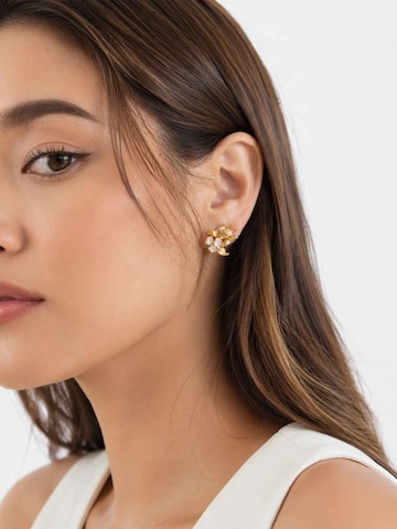RteRme Náušnice 'Gold Bird and Flower Earrings' – zlatá: přední strana