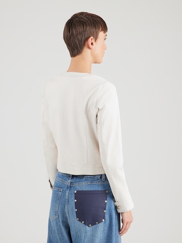 balts OAKWOOD Starpsezonu jaka 'SUSAN'