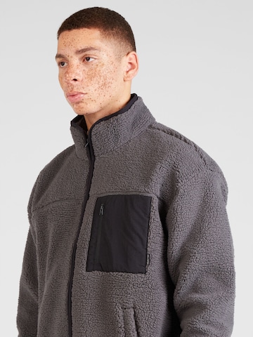 HOLLISTER Fleecejacke 'EXTERIOR' in Grau