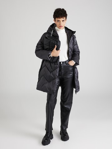 Manteau d’hiver Twinset en noir