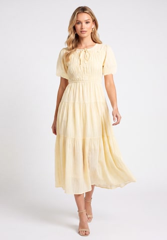 Robe faina en jaune