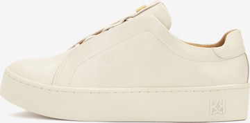 Baskets basses Kazar en beige : devant