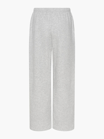 cfab (formerly creamy fabrics) - Pierna ancha Pantalón 'Everyday Relaxed Fit Straight Pants' en gris