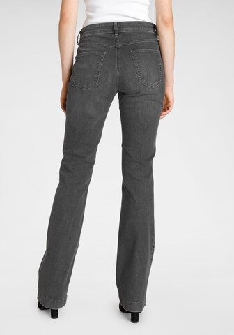 MAC Bootcut Jeans in Grau